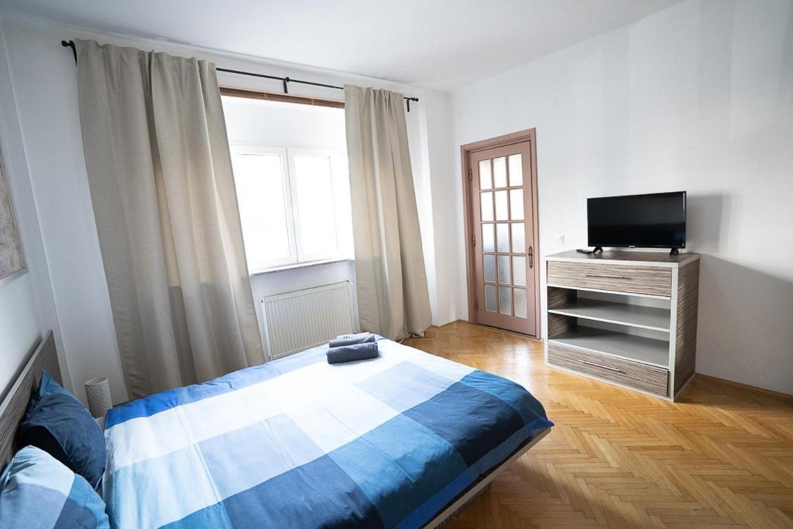 Cismigiu Garden Apartment ブカレスト エクステリア 写真
