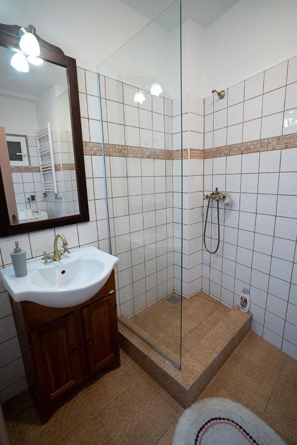 Cismigiu Garden Apartment ブカレスト エクステリア 写真